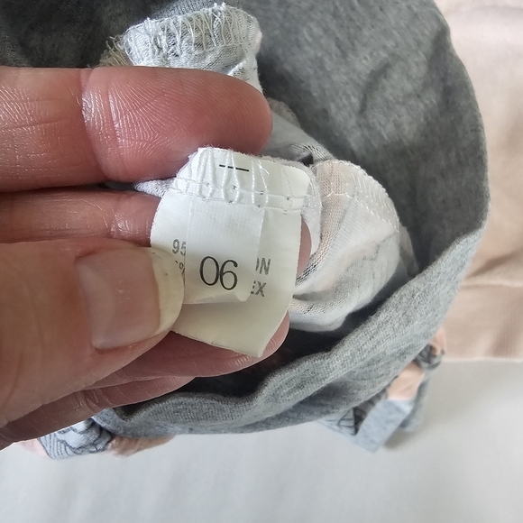 Set of‎ 3 Carter's Bear Butt Pants Pink Gray Flower Pants & Hat Baby Girl 6M - Picture 6 of 8